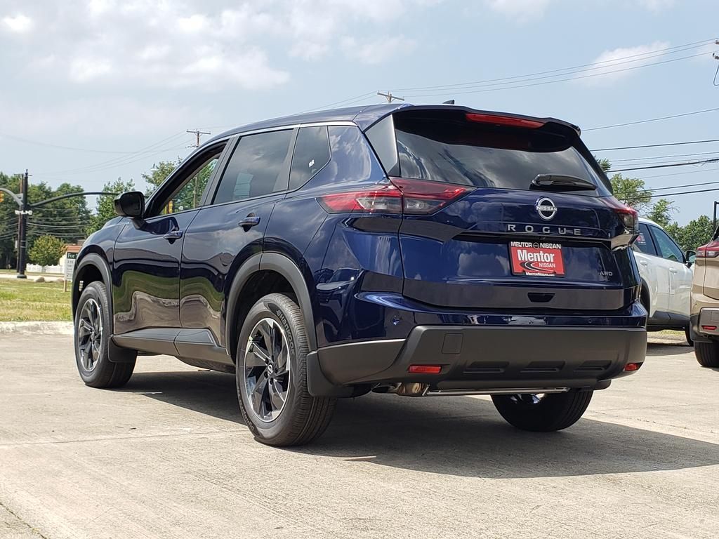 2026 Nissan Rogue SV photo 3
