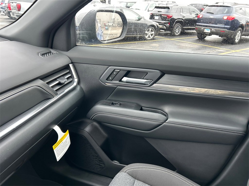 2026 GMC TERRAIN - Image 25