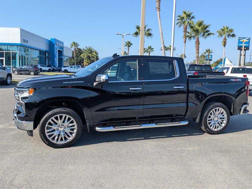 2026 Chevrolet Silverado 1500 LTZ photo 8