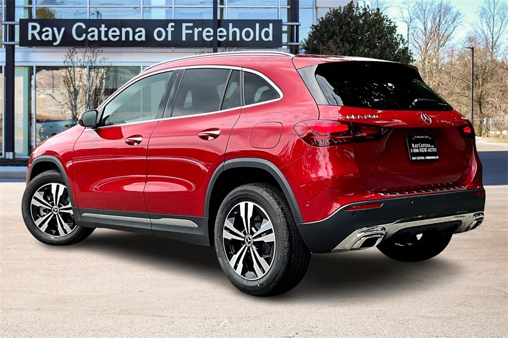 2026 Mercedes Benz GLA 250 4MATIC photo 3