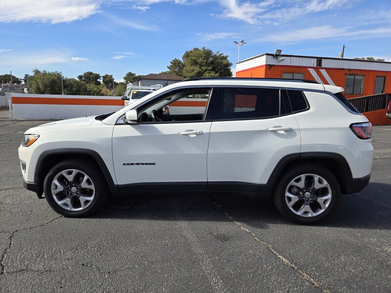 2020 Jeep Compass Limited photo 2