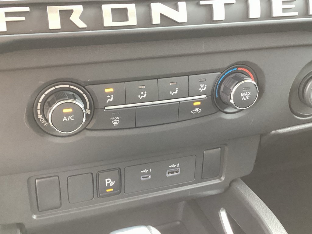 2025 Nissan Frontier SV photo 23
