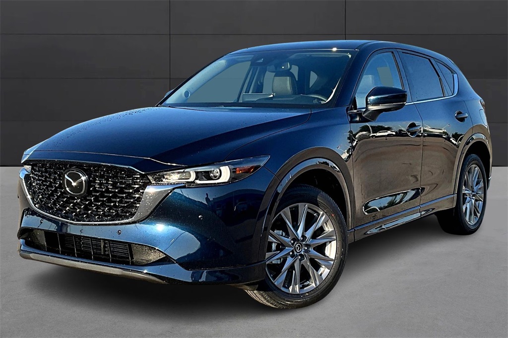 2025 Mazda CX-5 S Premium Plus package's photo
