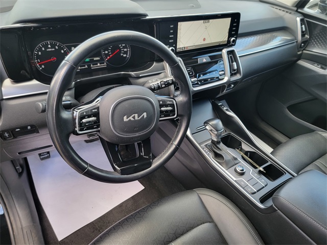 2023 Kia Sorento S photo 10