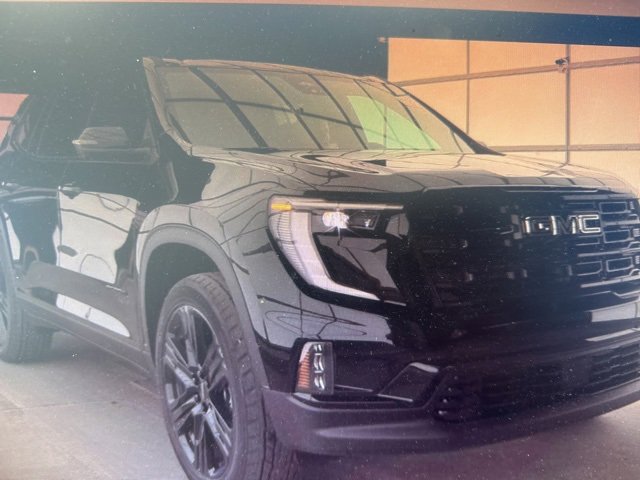 2025 GMC Acadia Elevation's photo