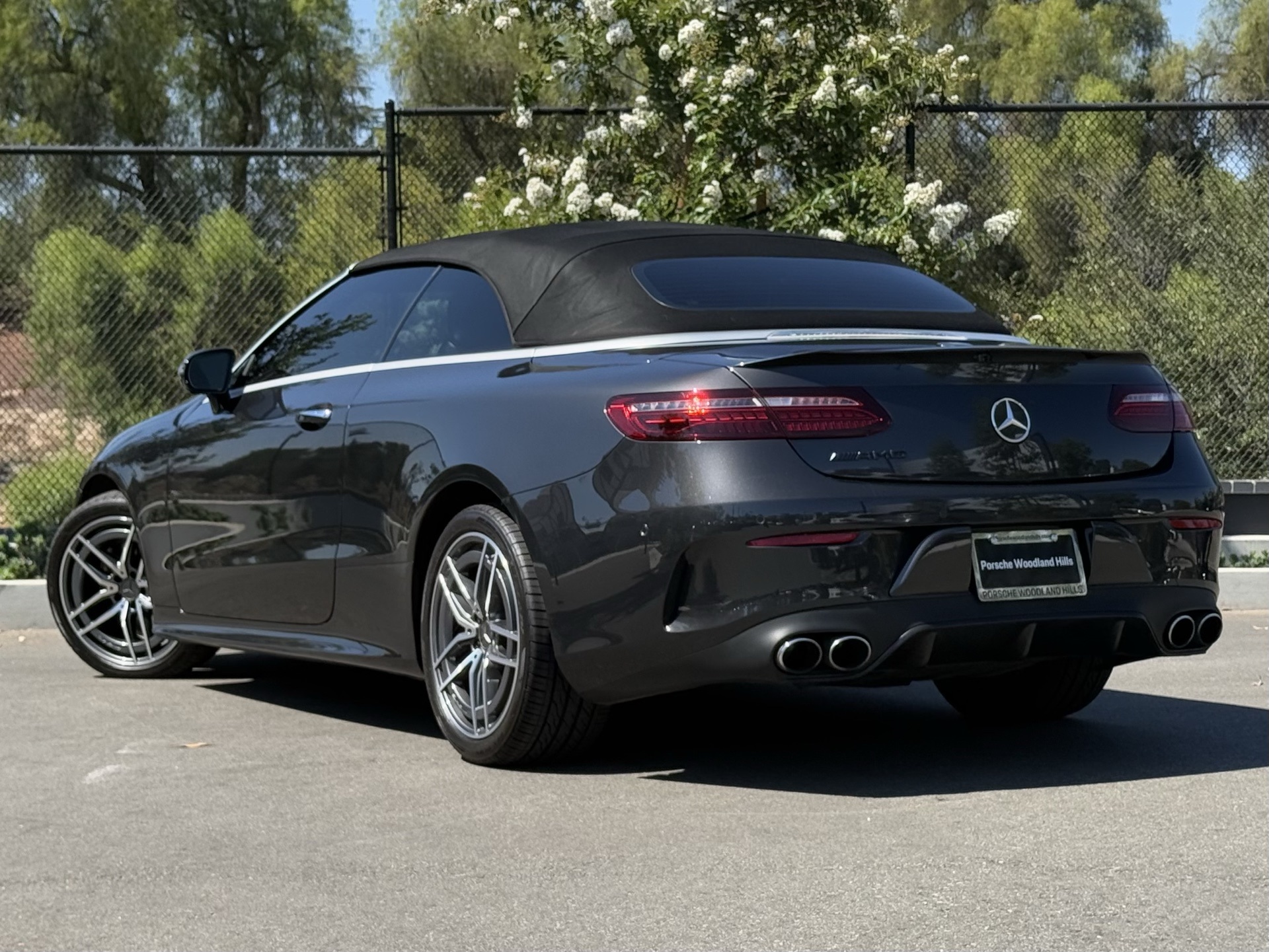 2023 Mercedes Benz E 53 AMG 4MATIC photo 3