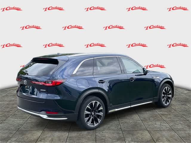 2024 Mazda CX-90 Premium photo 2
