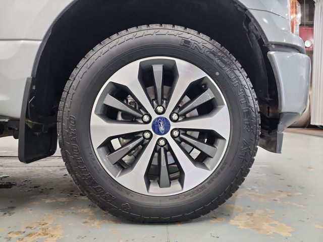 2020 Ford F-150 XL photo 31