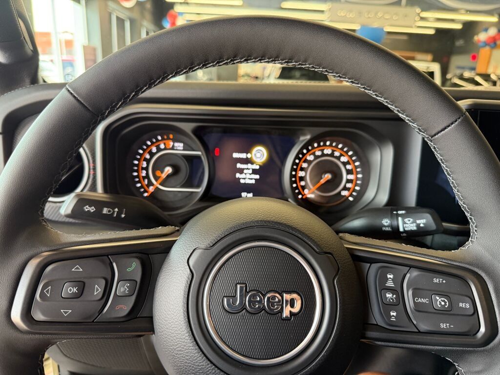 2025 Jeep Gladiator Rubicon photo 19