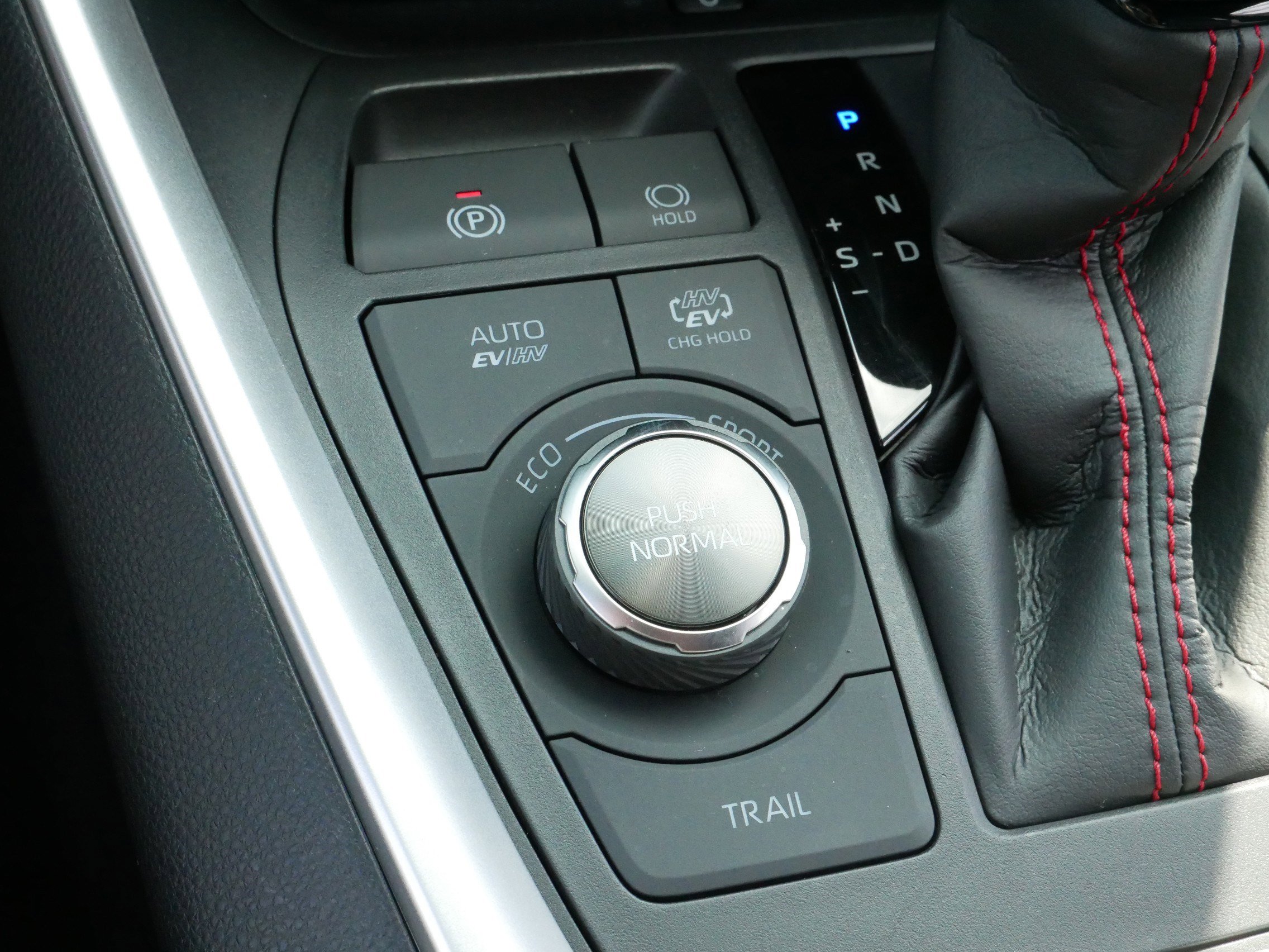 2023 Toyota RAV4 Prime XSE photo 25