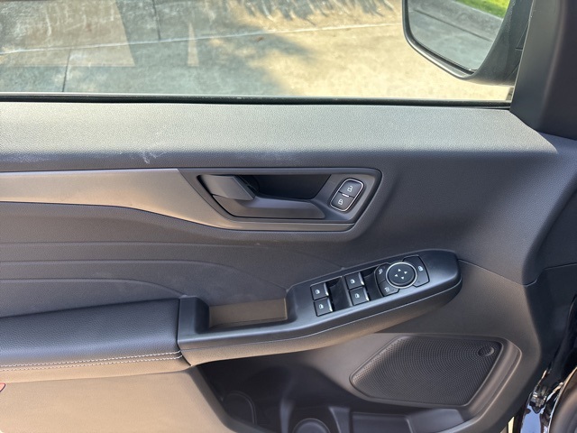 2025 Ford Escape Active photo 12