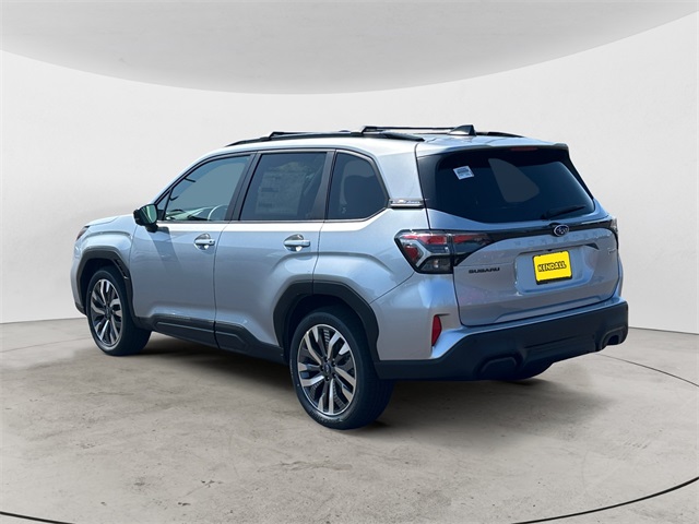 2025 Subaru Forester Touring photo 3