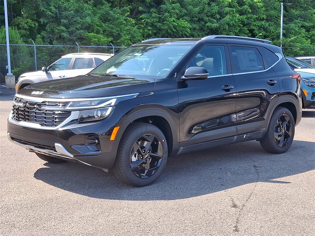 2026 Kia Seltos EX photo 3