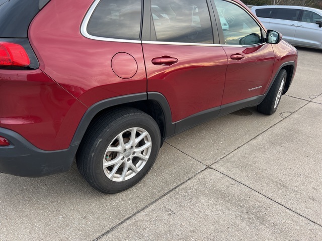 2016 Jeep Cherokee Latitude's photo