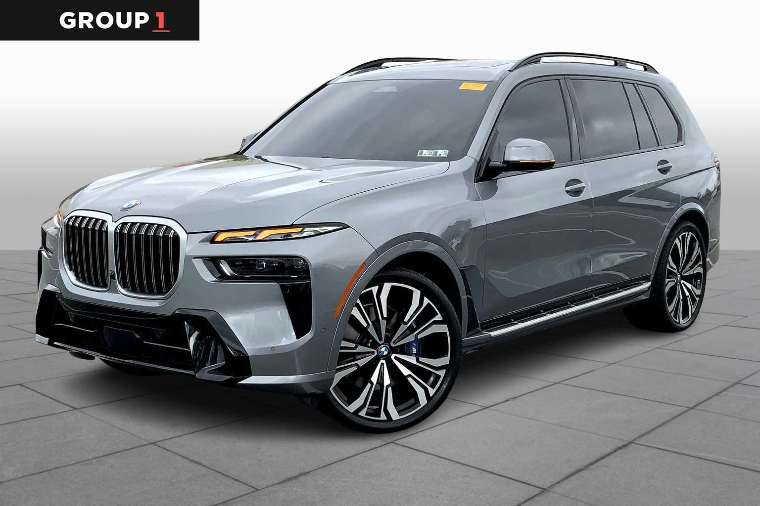 2025 BMW X7 40i's photo