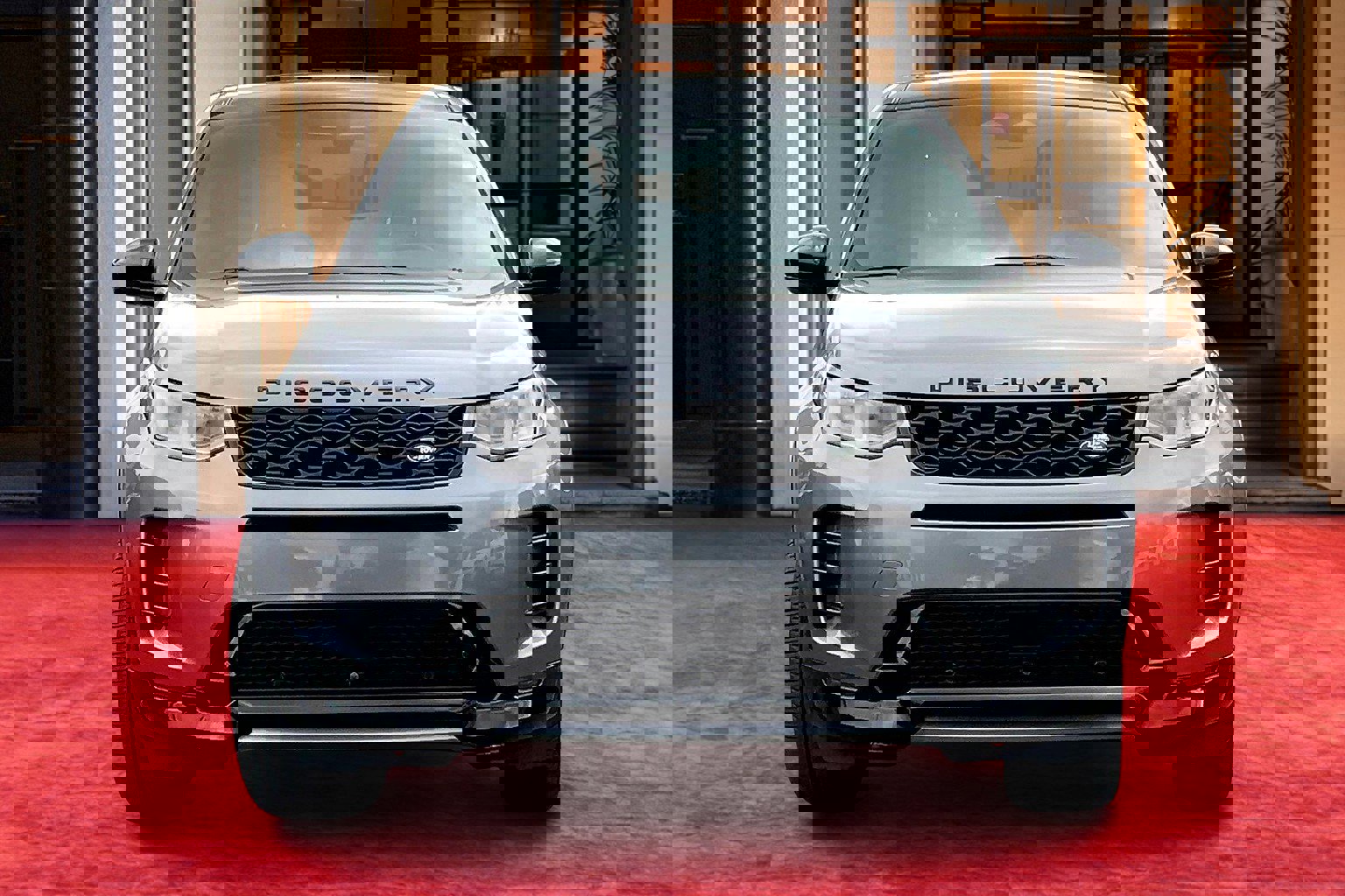 2024 Land Rover Discovery Sport Dynamic SE photo 3