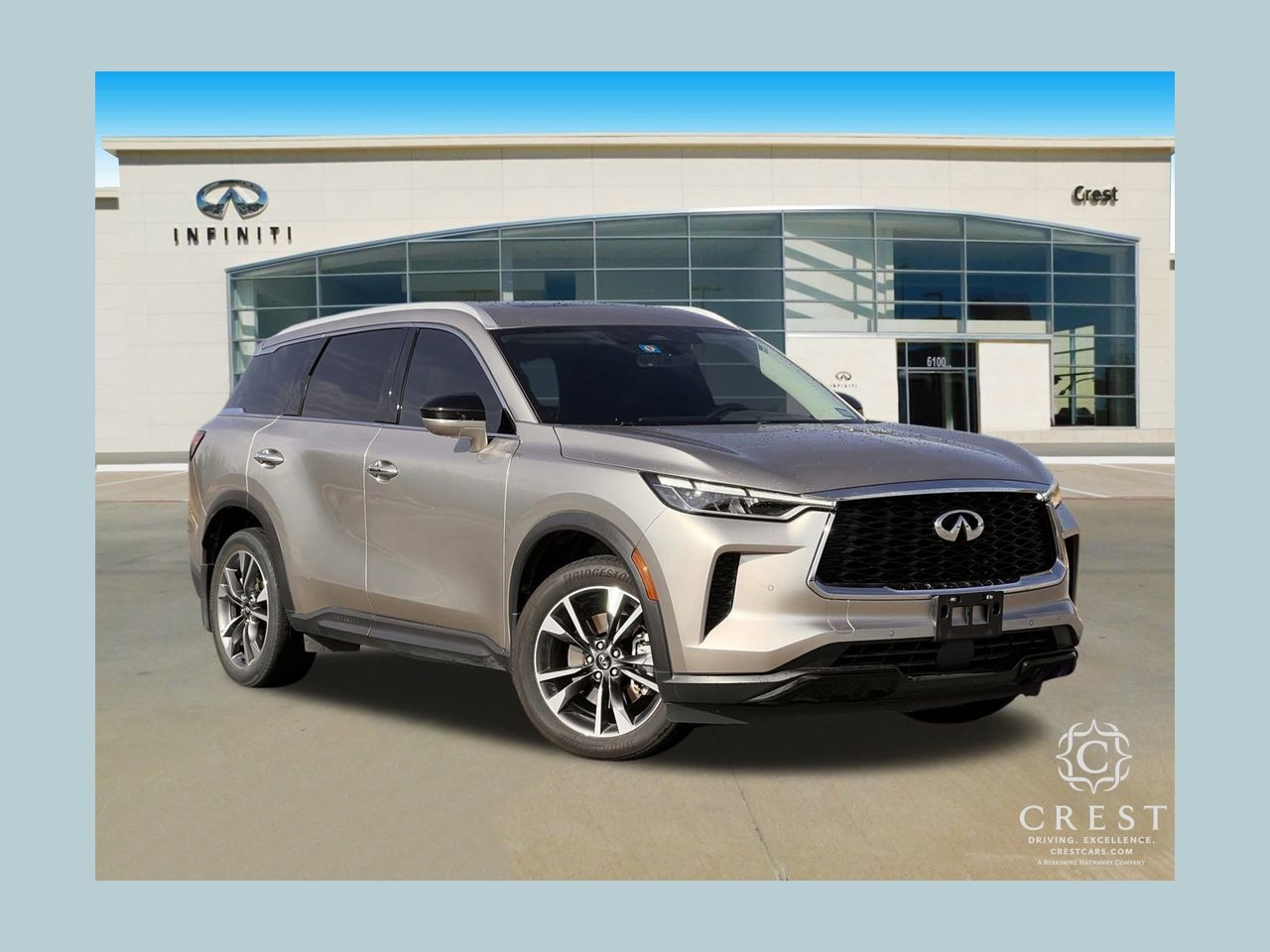 2023 INFINITI QX60 LUXE's photo