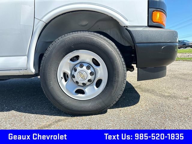 2024 Chevrolet Express Cargo 2500 photo 6