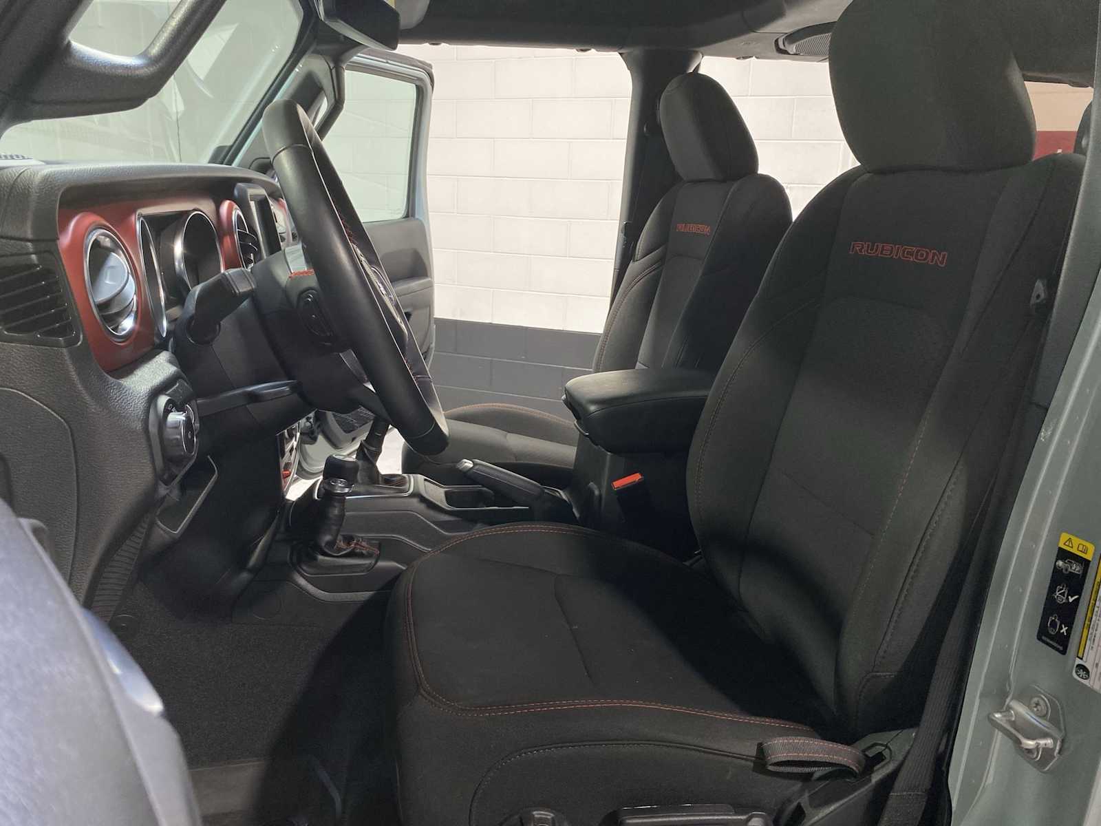 2023 Jeep Wrangler Rubicon photo 11