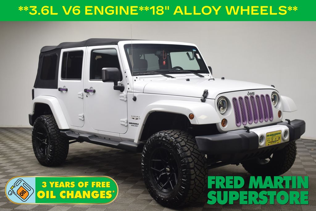 2016 Jeep Wrangler Unlimited Sahara's photo