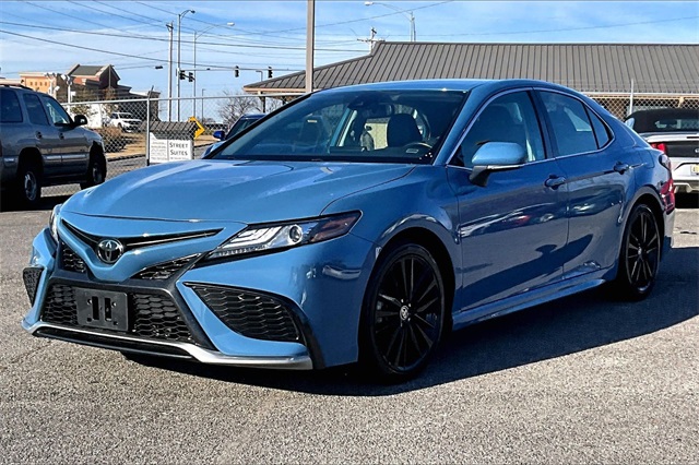 2023 Toyota Camry XSE's photo