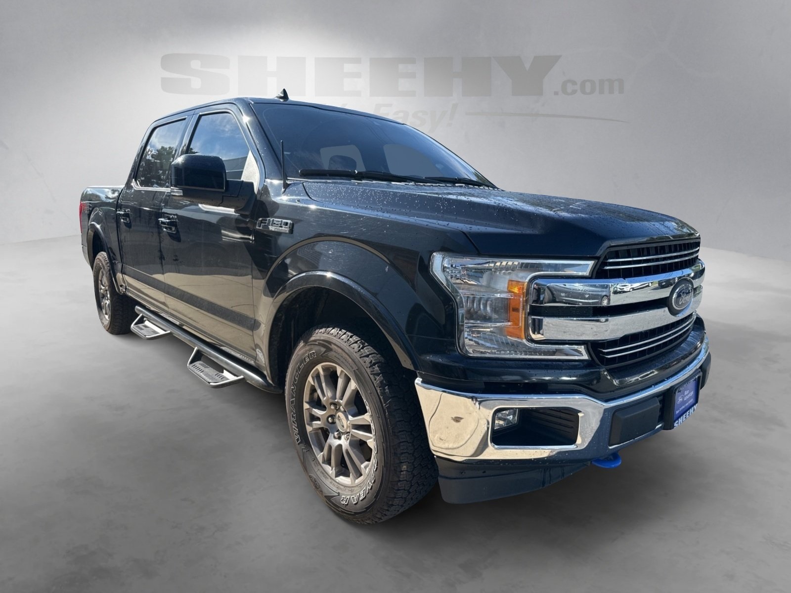 2019 Ford F-150 Lariat photo 2