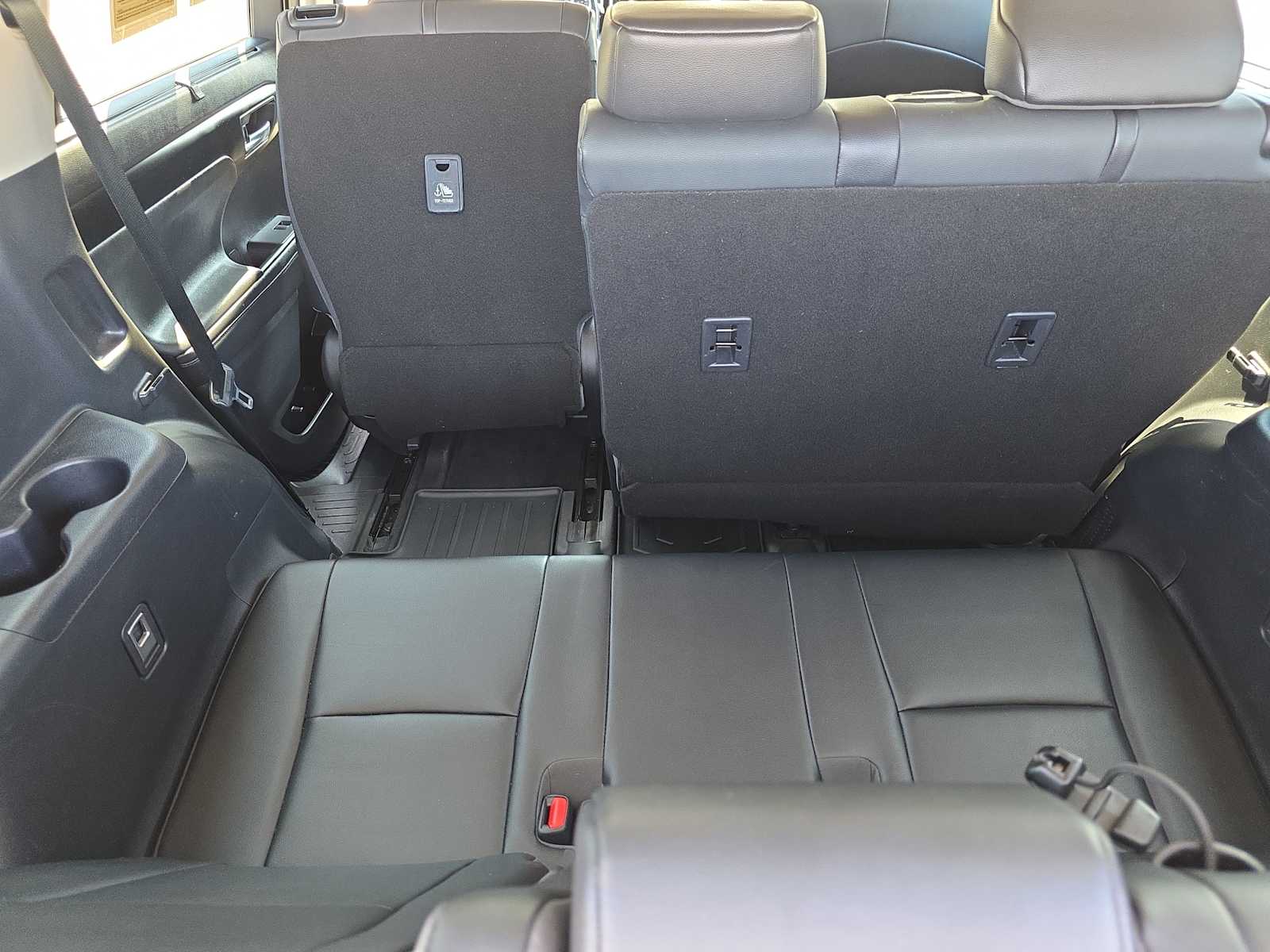2021 Toyota Highlander Hybrid XLE photo 38
