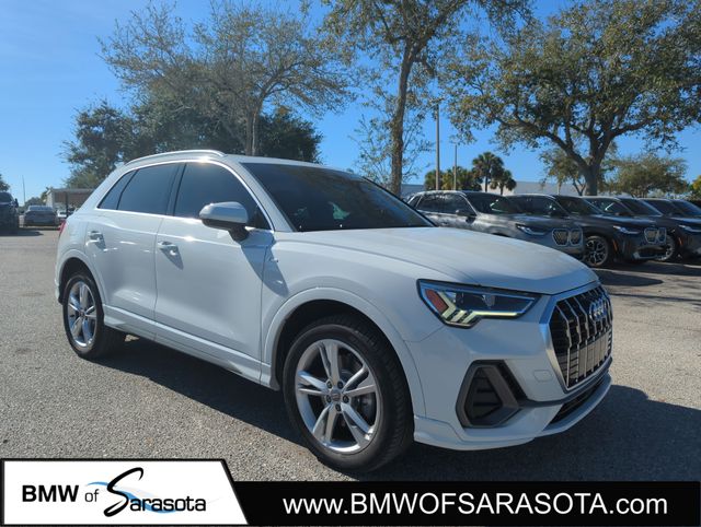 2020 Audi Q3 S Line Premium Plus's photo