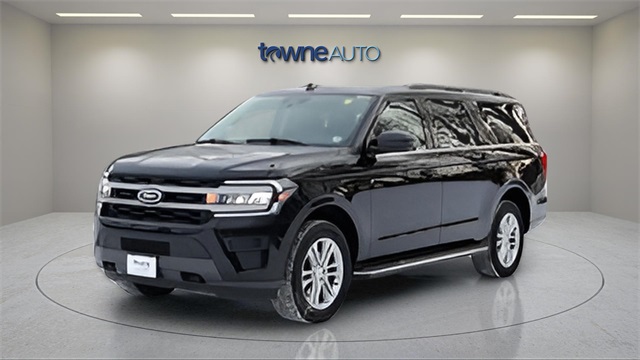 2022 Ford Expedition XLT's photo