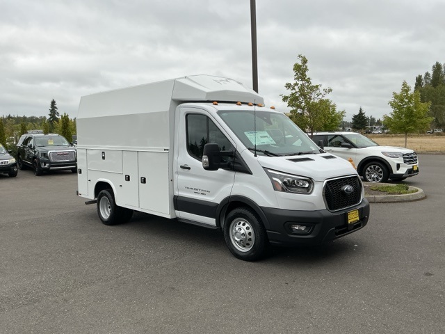 2025 Ford Transit photo 3