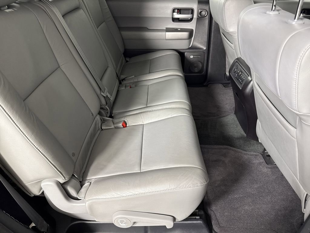 2016 Toyota Sequoia Limited photo 14