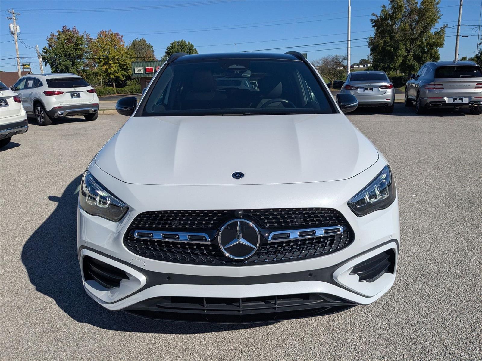 2024 Mercedes Benz GLA 250 photo 2