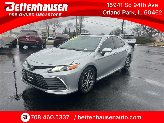 2022 Toyota Camry XLE's photo