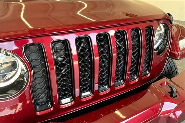 2021 Jeep Gladiator High Altitude photo 25