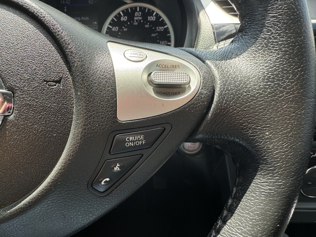 2019 Nissan Sentra SV photo 14