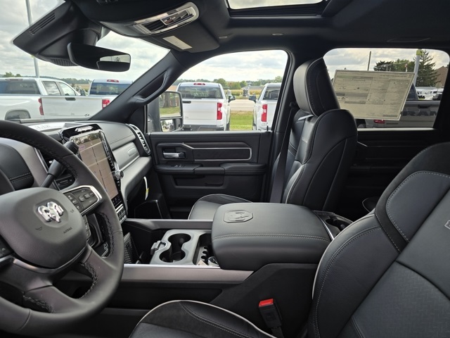 2026 Ram 2500 Laramie photo 22