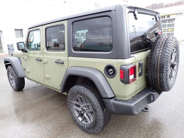 2025 Jeep Wrangler Sport S photo 3