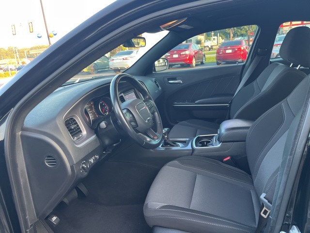 2021 Dodge Charger SXT photo 7