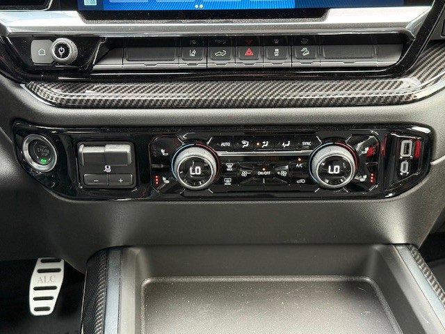 2025 Chevrolet Silverado 2500HD LT photo 22