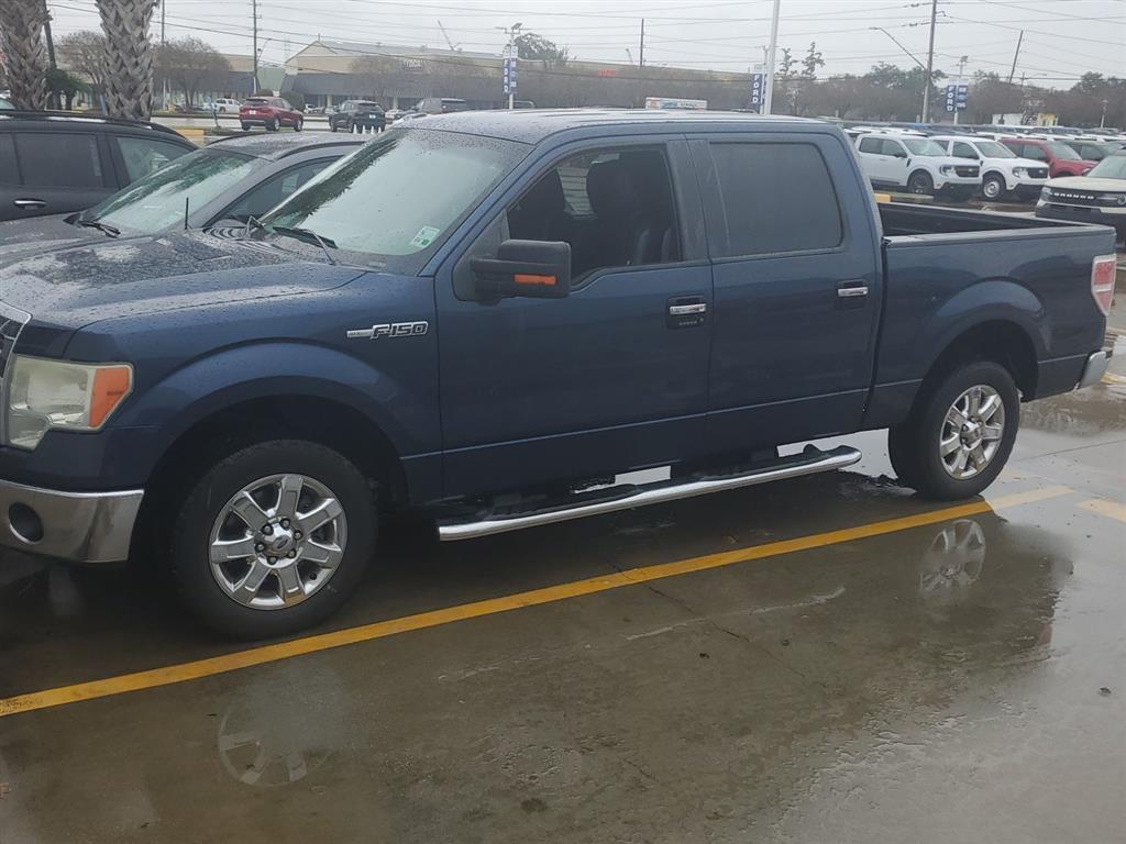 2014 Ford F-150 XLT's photo