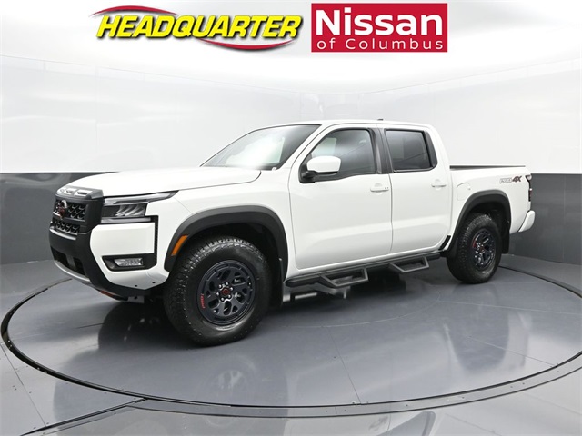 2025 Nissan Frontier PRO-4X's photo