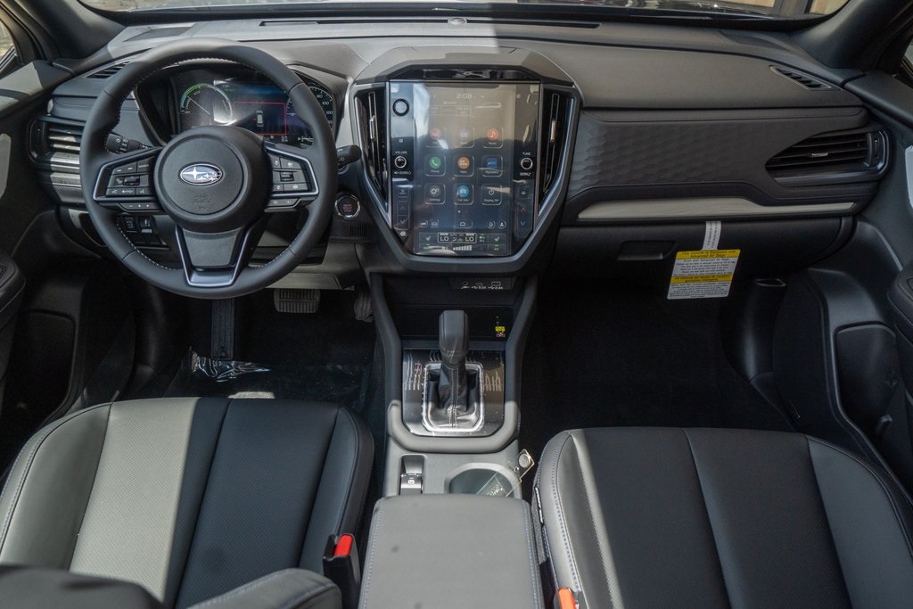 2025 Subaru Forester Limited photo 14