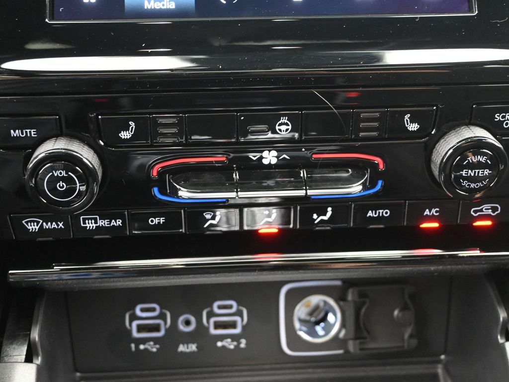 2025 Jeep Grand Cherokee Altitude X photo 15