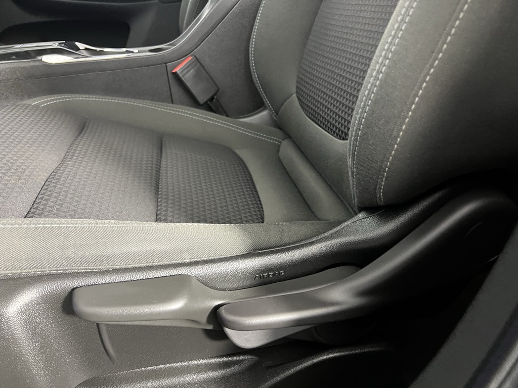 2023 Chevrolet Bolt EUV photo 18