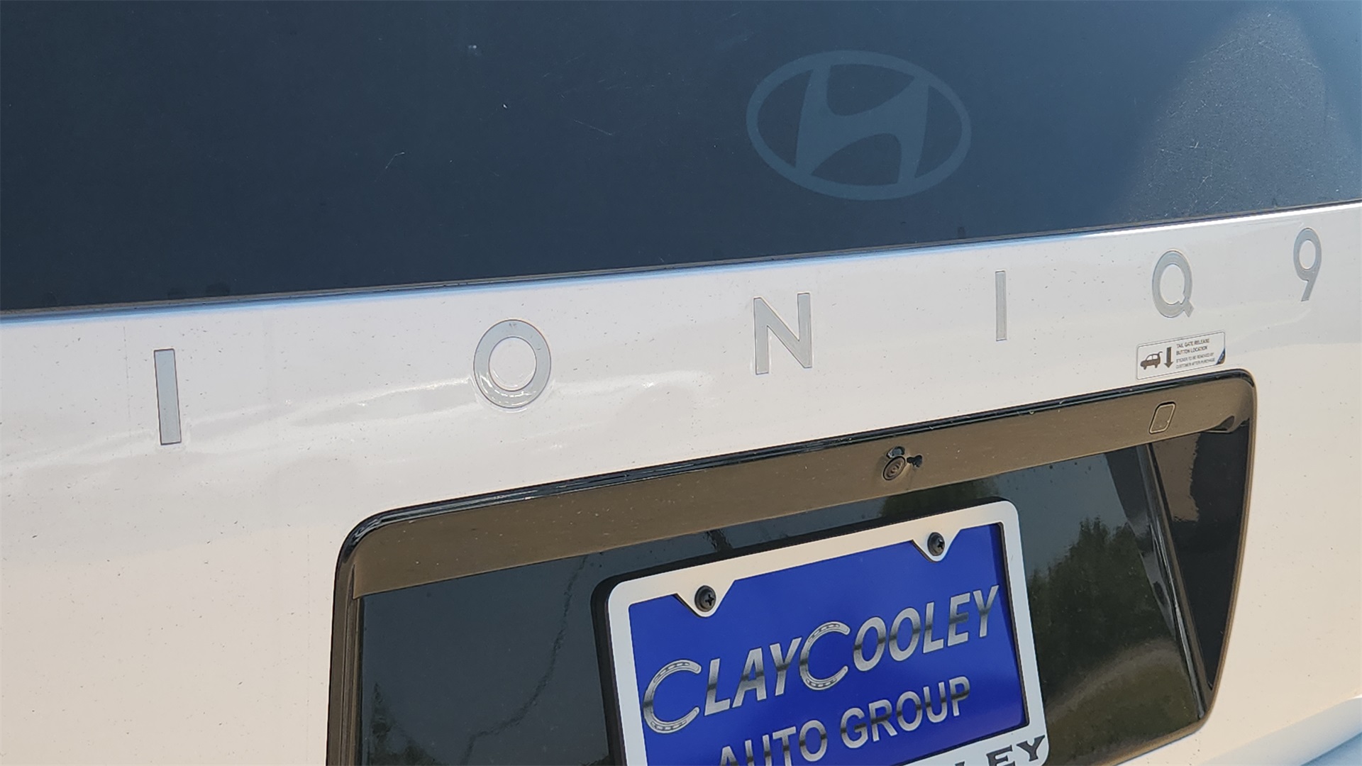 2026 Hyundai Ioniq SE photo 11