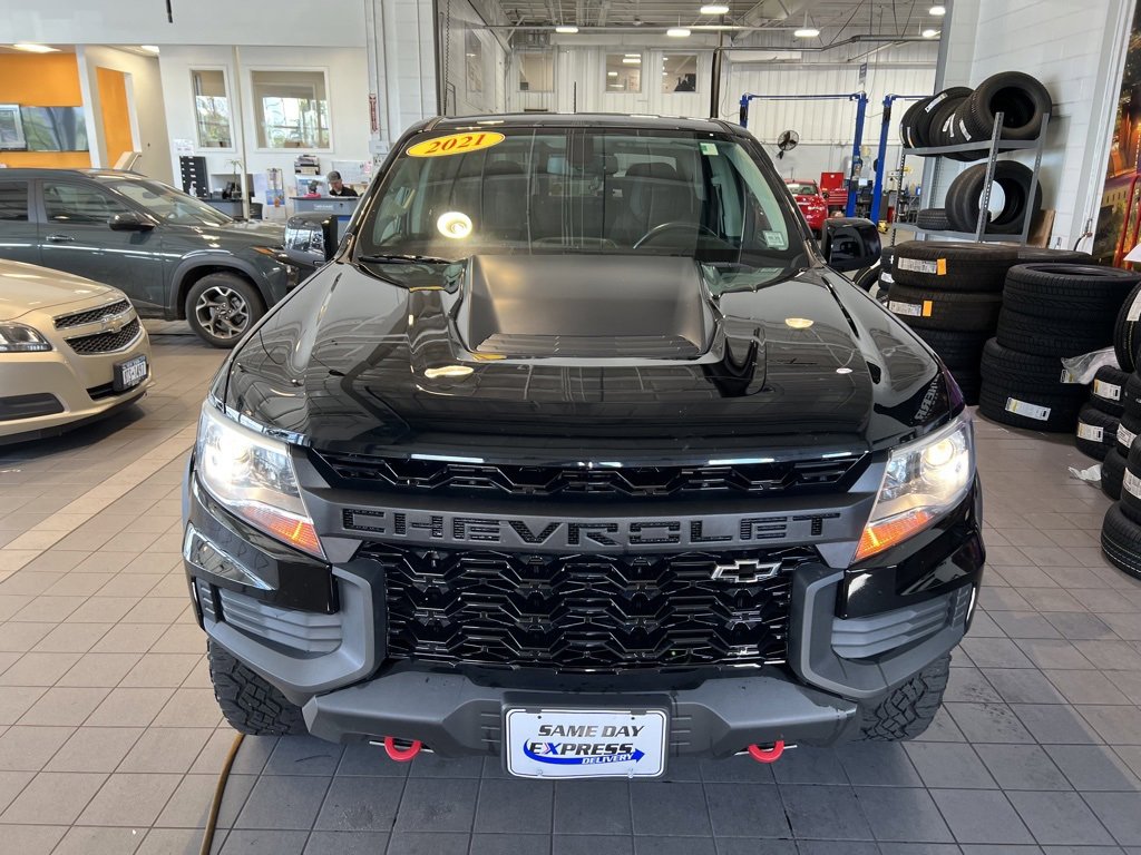 2021 Chevrolet Colorado ZR2 photo 2