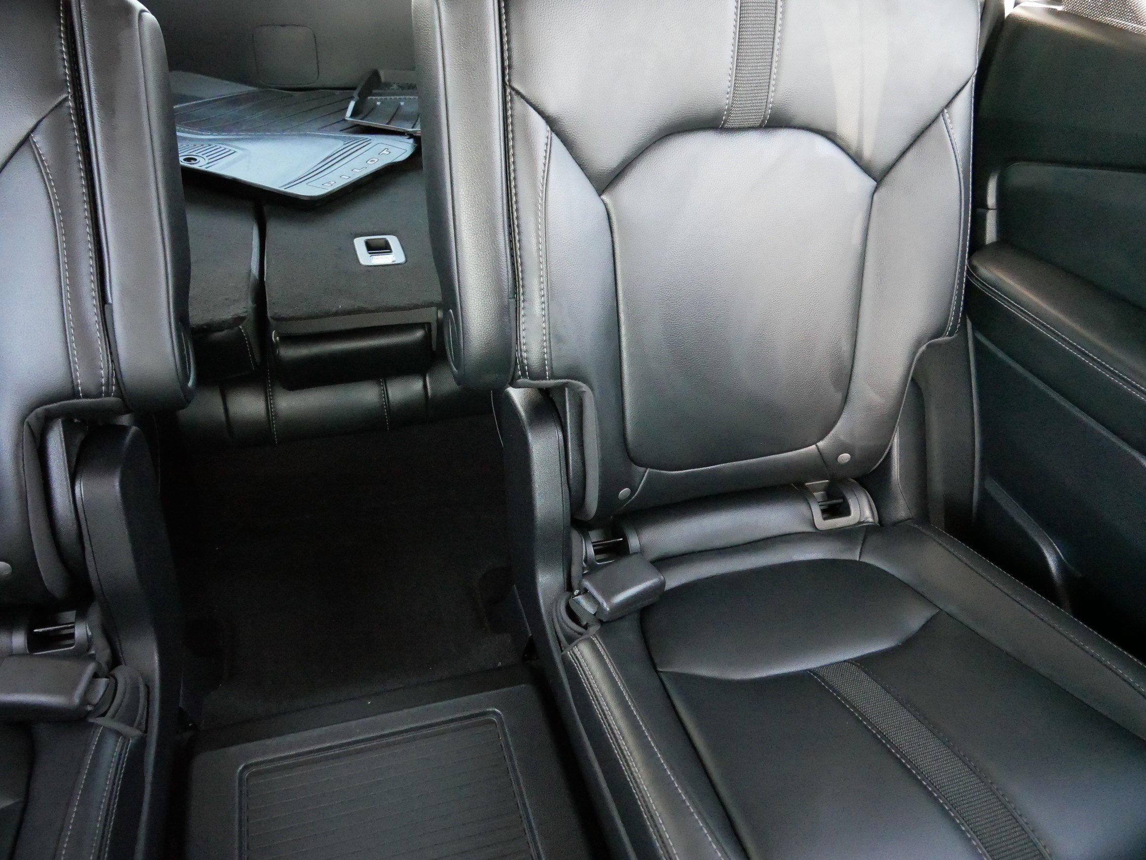 2023 Honda Pilot EX-L photo 13
