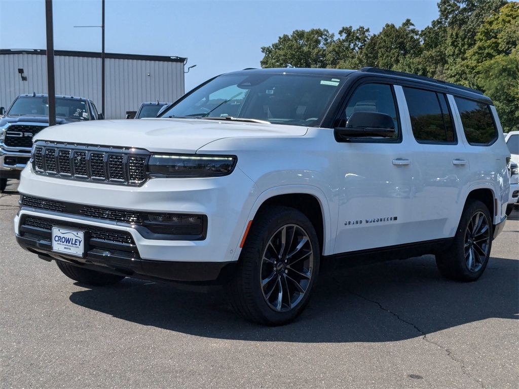 2024 Jeep Grand Wagoneer II photo 7