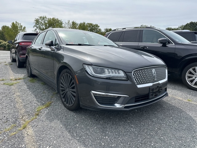 2018 Lincoln MKZ Reserve photo 3
