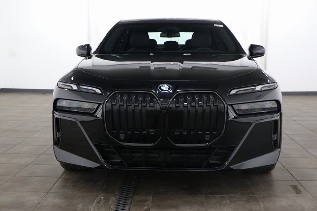 New 2025 Black BMW xDrive60 image 2